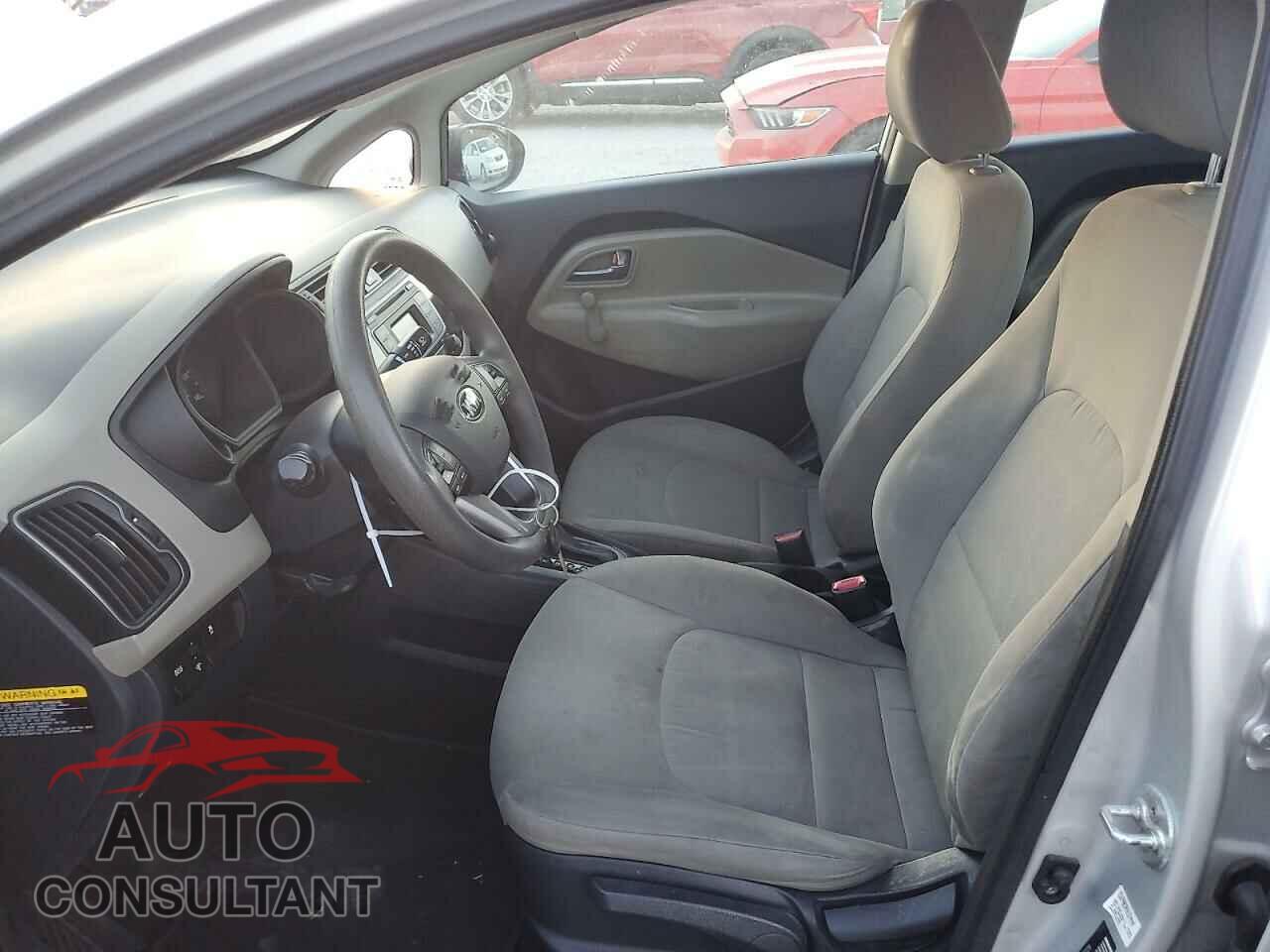 KIA RIO 2017 - KNADM4A37H6058229