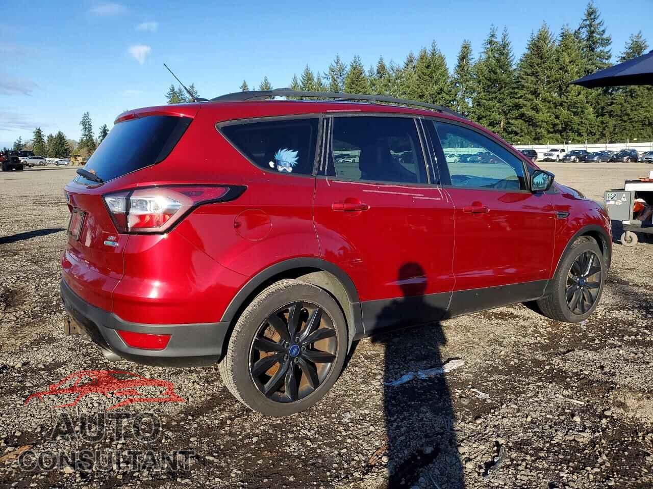 FORD ESCAPE 2017 - 1FMCU9G90HUE16978