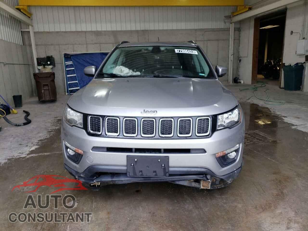 JEEP COMPASS 2019 - 3C4NJDBB8KT641508