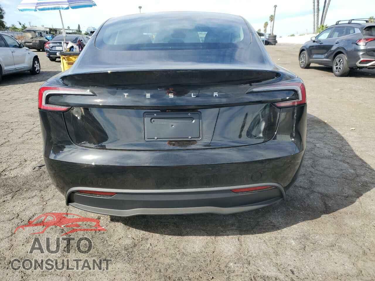 TESLA MODEL 3 2024 - 5YJ3E1EA3RF867994