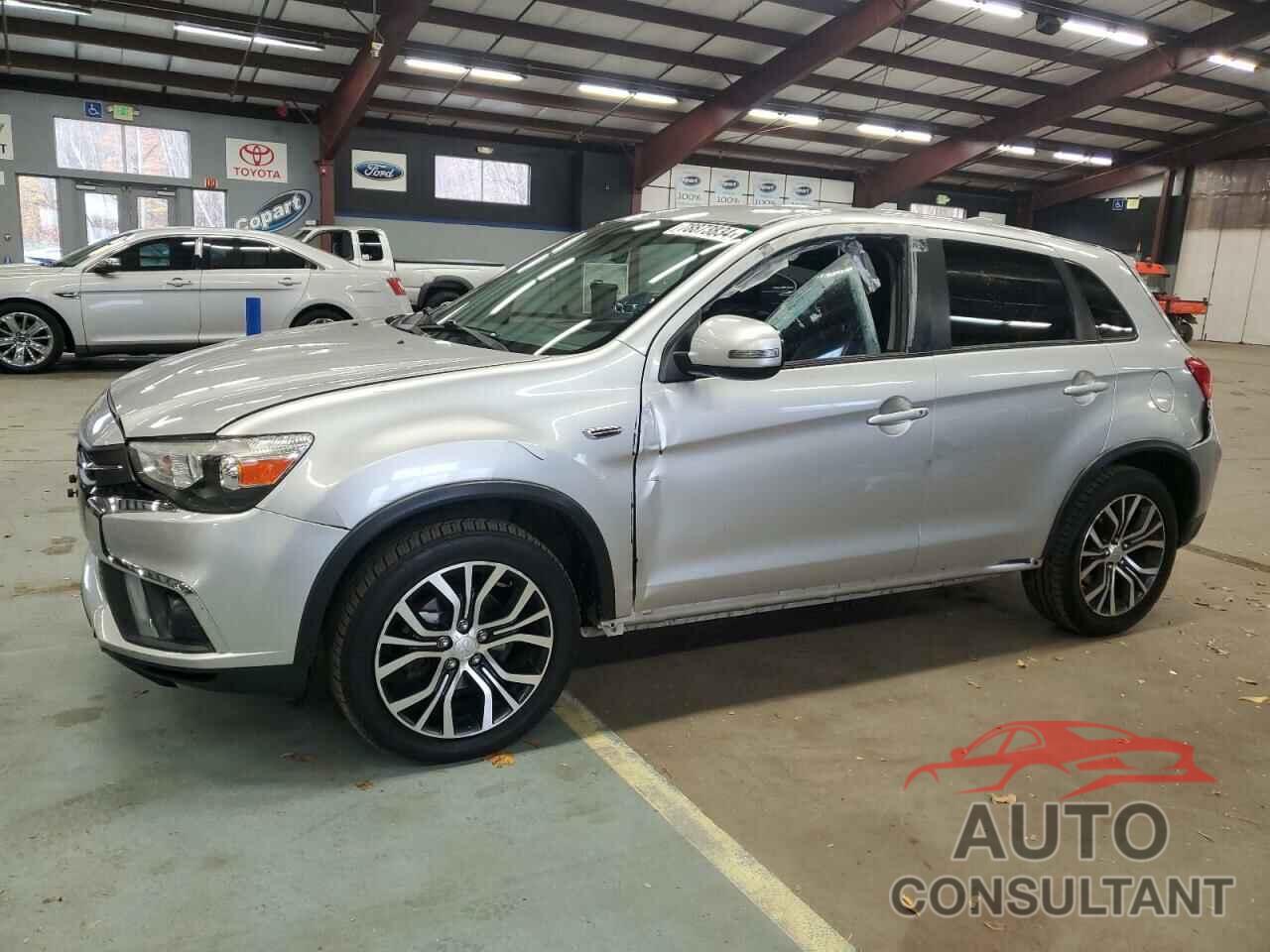 MITSUBISHI OUTLANDER 2018 - JA4AR3AW8JZ035021