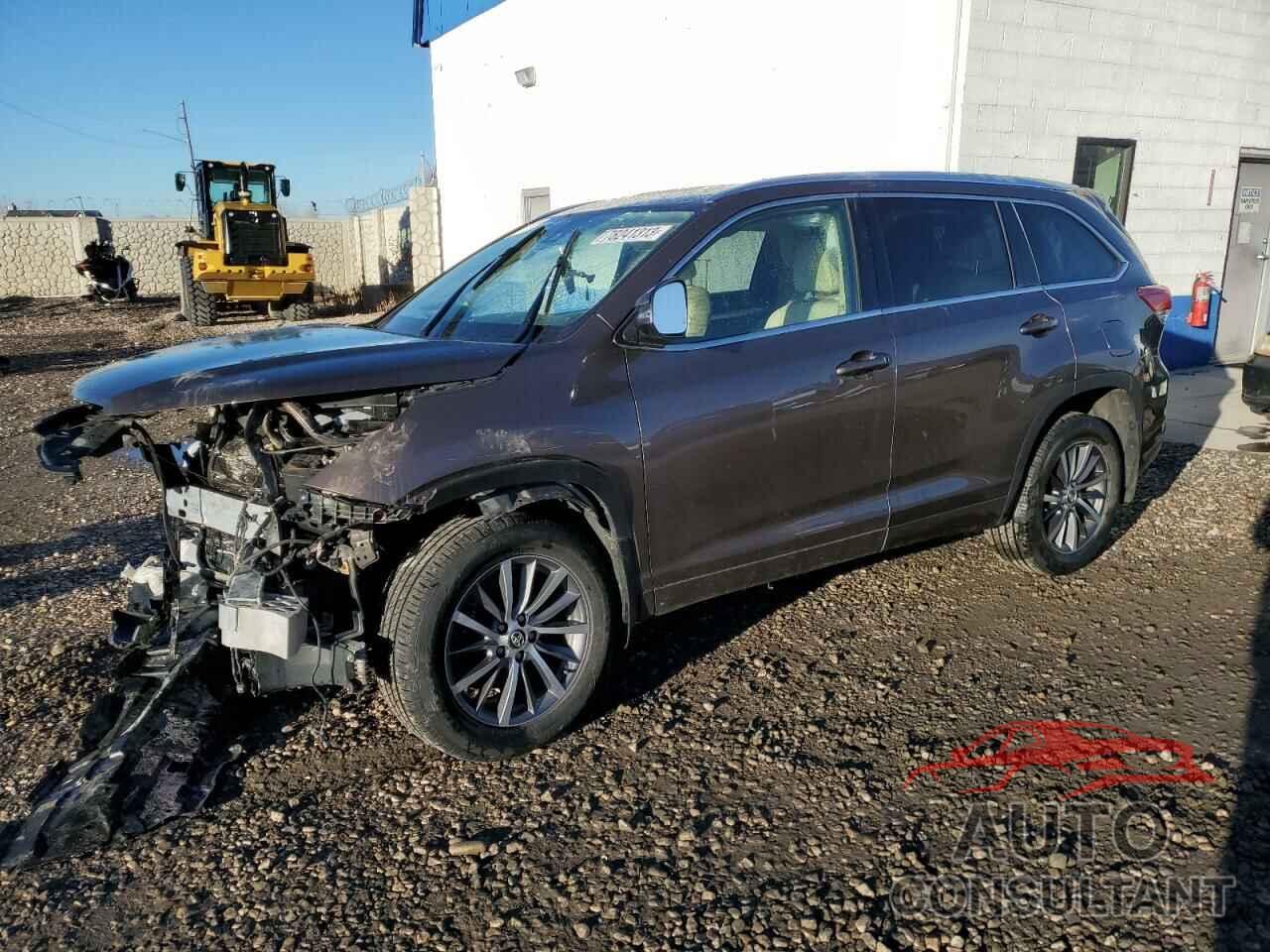 TOYOTA HIGHLANDER 2017 - 5TDJZRFHXHS463879