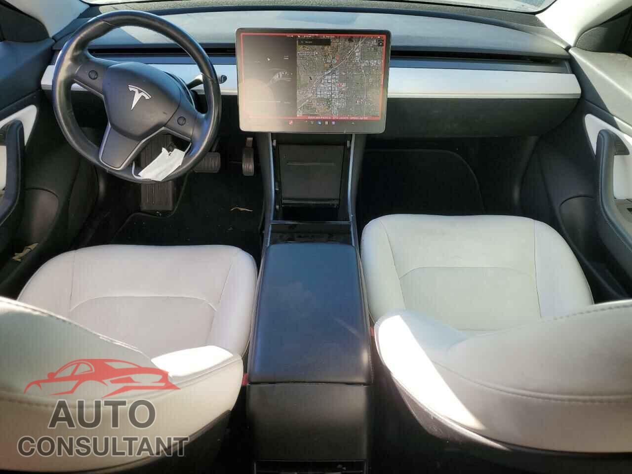 TESLA MODEL 3 2018 - 5YJ3E1EB0JF100438