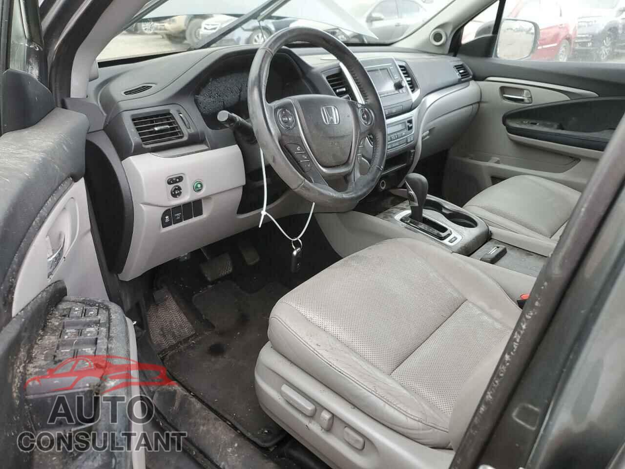 HONDA RIDGELINE 2017 - 5FPYK2F56HB008040