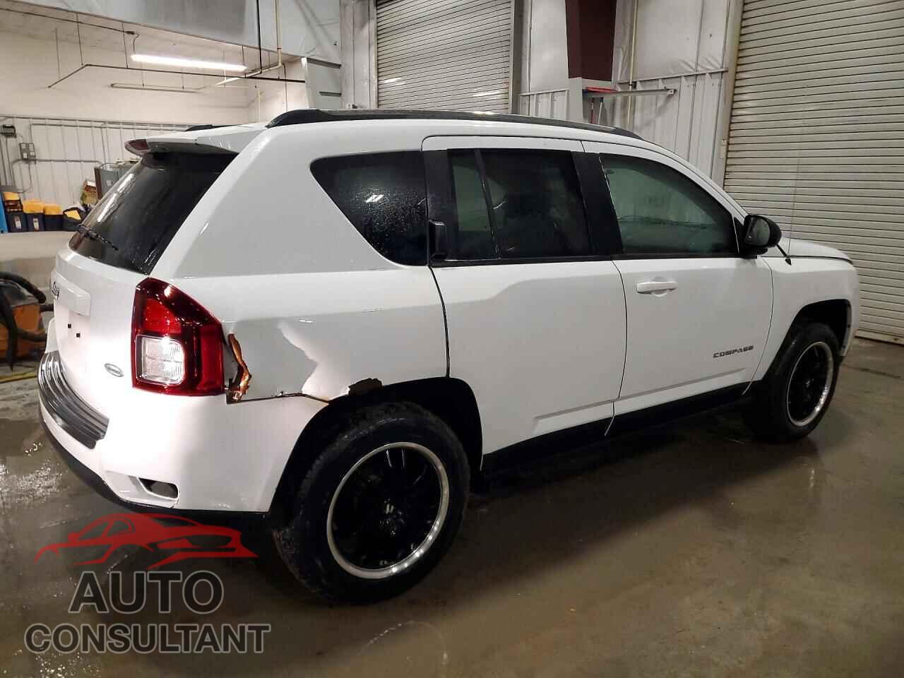 JEEP COMPASS 2011 - 1J4NF1FB3BD263818