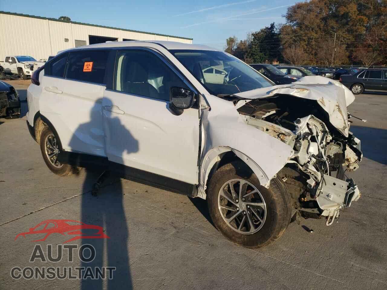MITSUBISHI ECLIPSE 2023 - JA4ATUAA8PZ030759