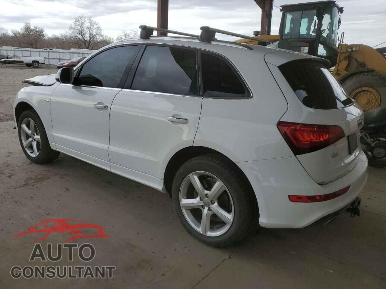 AUDI Q5 2017 - WA1M2AFP5HA080594