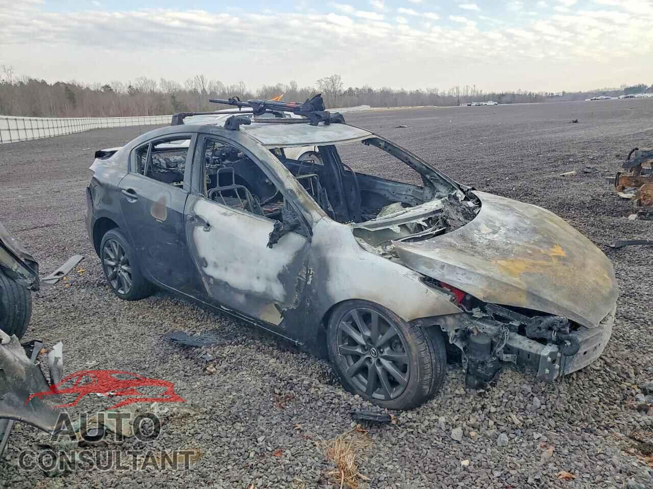 MAZDA 3 2013 - JM1BL1TG1D1832543