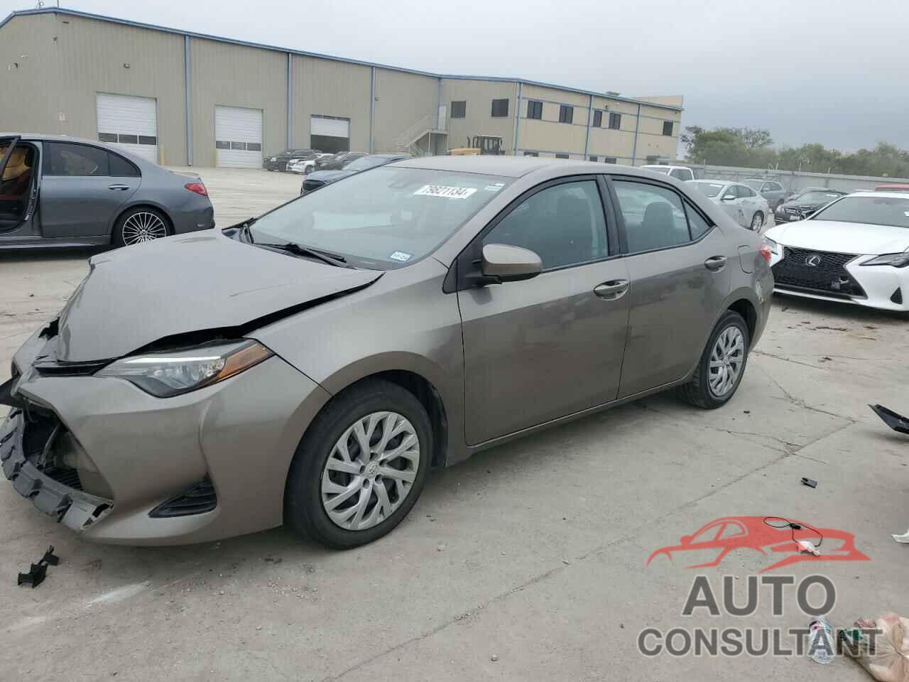 TOYOTA COROLLA 2017 - 5YFBURHE2HP622652