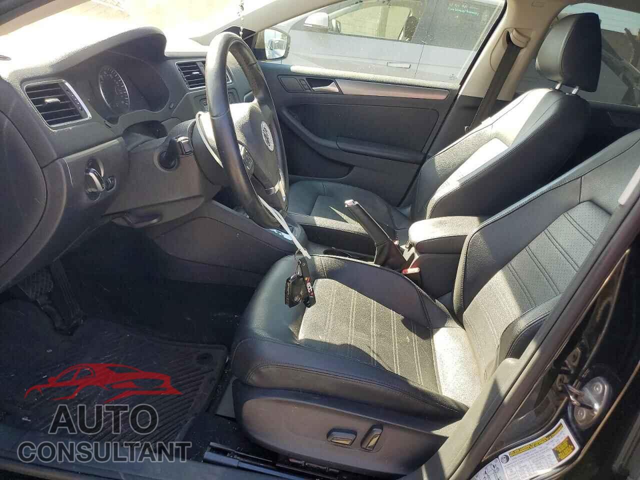 VOLKSWAGEN JETTA 2014 - 3VWL17AJ8EM377302