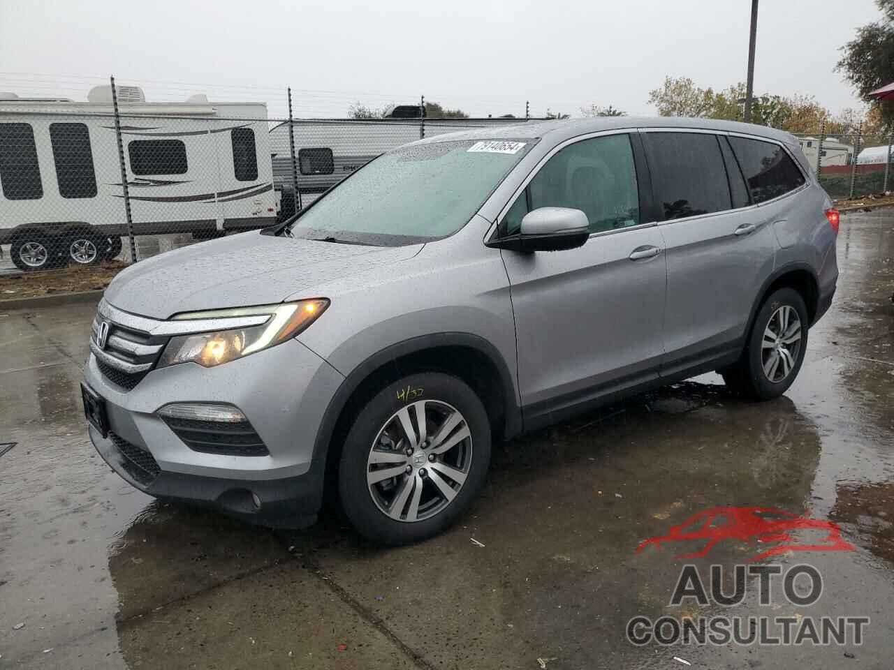 HONDA PILOT 2018 - 5FNYF5H59JB032317