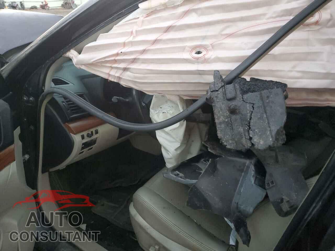 SUBARU OUTBACK 2013 - 4S4BRBKC8D3280719