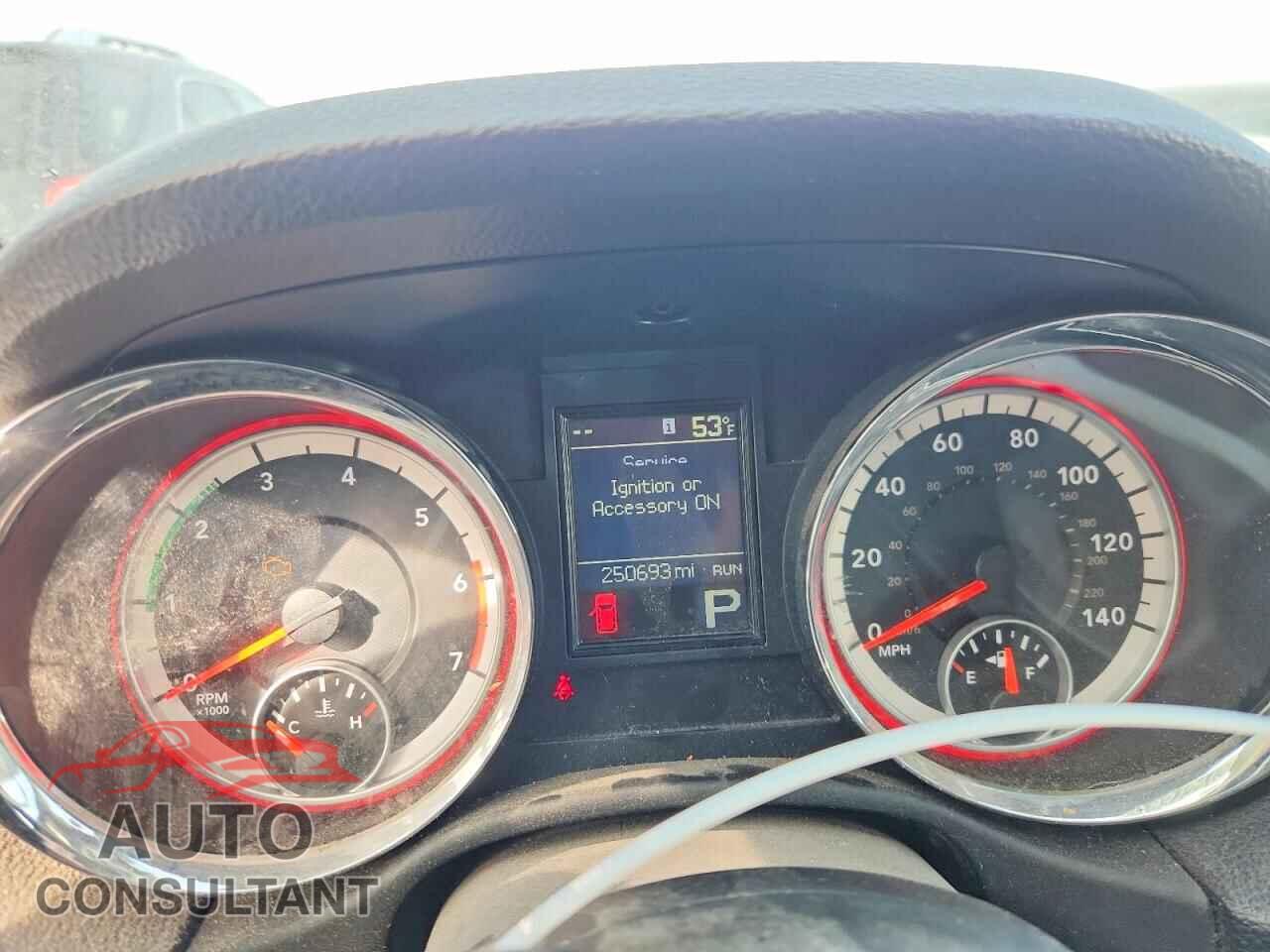 DODGE DURANGO 2013 - 1C4SDJET9DC563008
