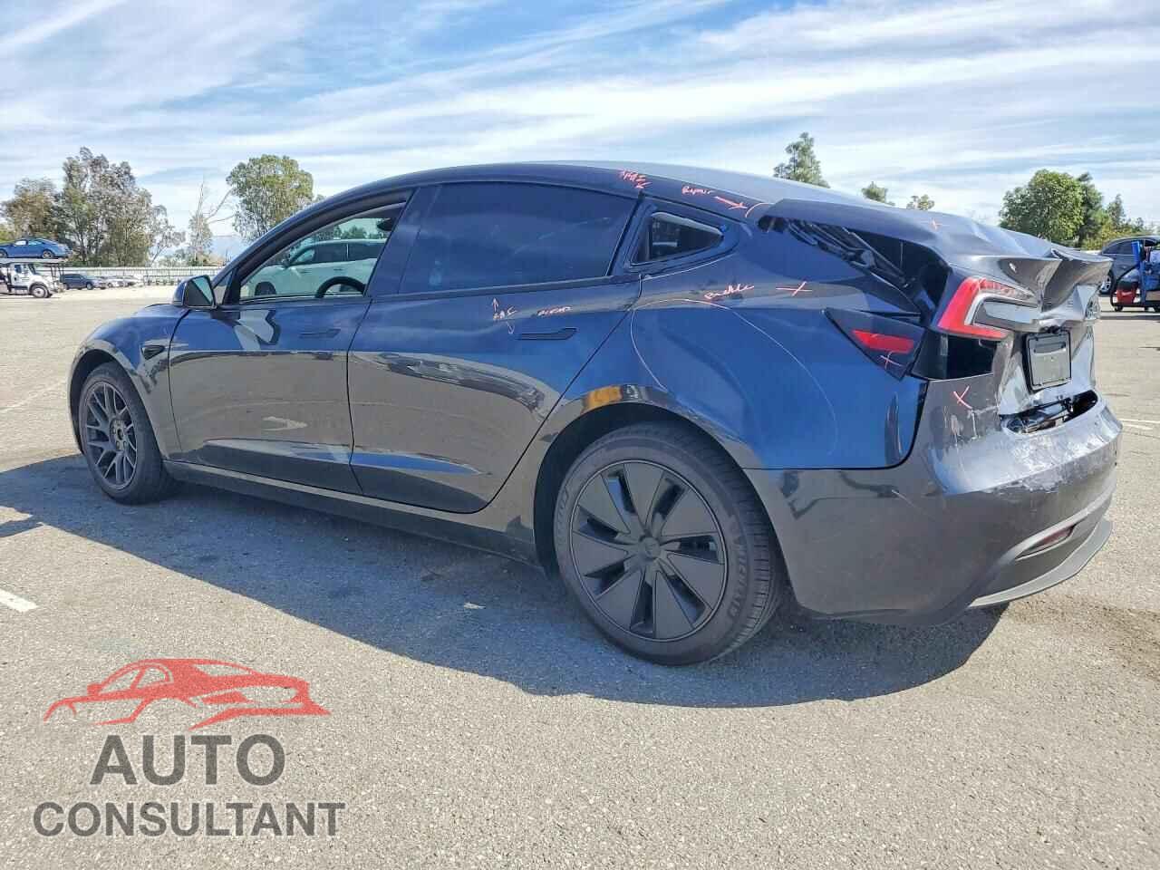 TESLA MODEL 3 2026 - 5YJ3E1EA9TF123761