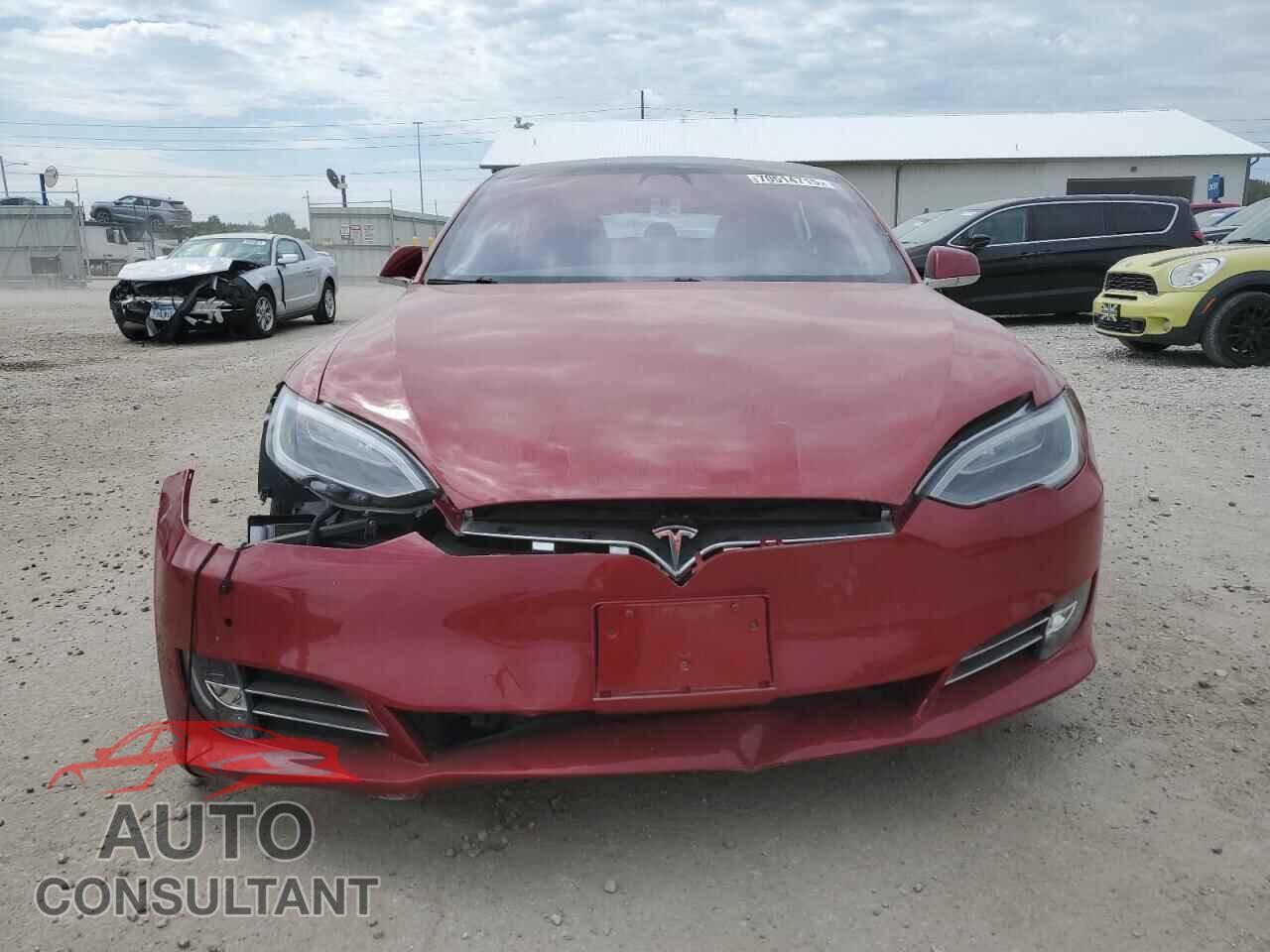 TESLA MODEL S 2017 - 5YJSA1E2XHF232317