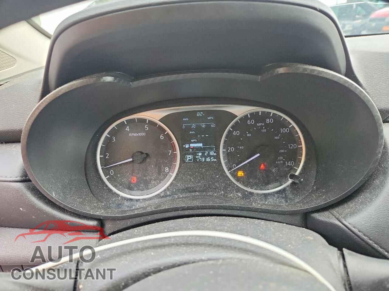 NISSAN VERSA 2020 - 3N1CN8DVXLL900756