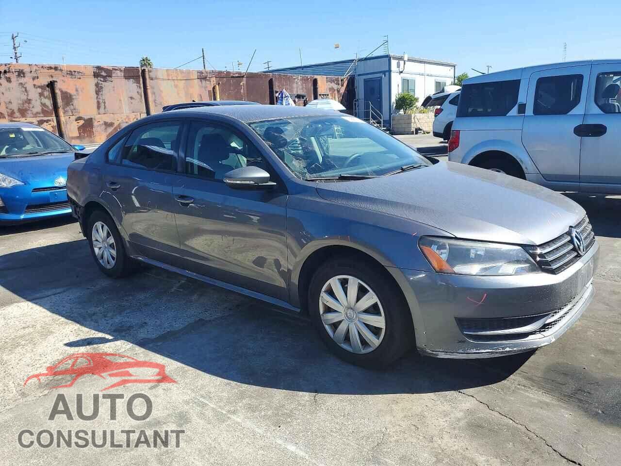 VOLKSWAGEN PASSAT 2012 - 1VWAP7A32CC032479