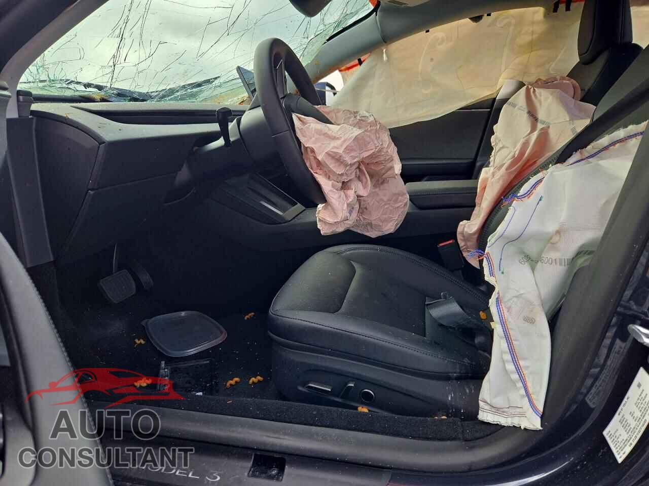 TESLA MODEL 3 2026 - 5YJ3E1EAXTF166389