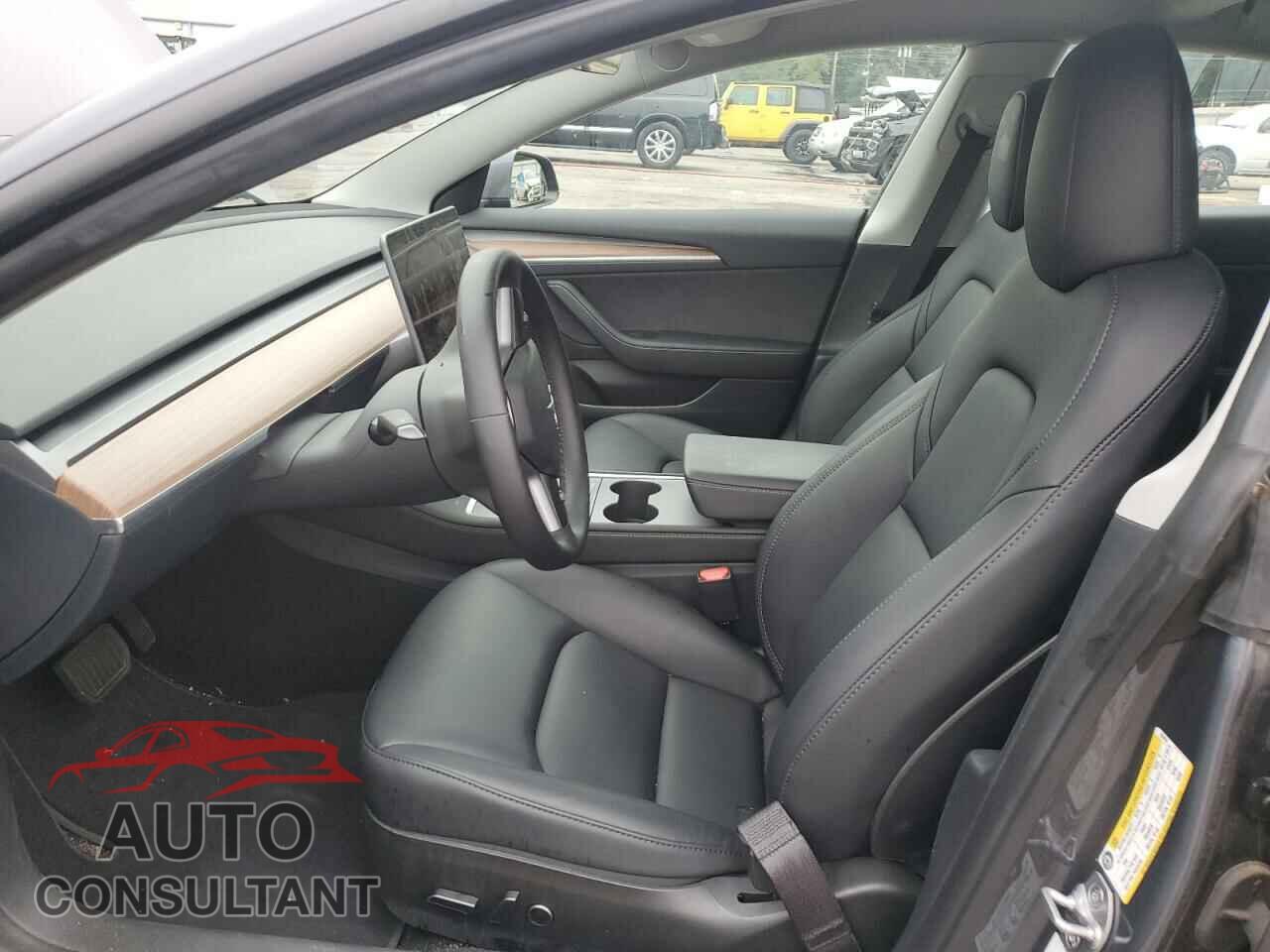 TESLA MODEL 3 2023 - 5YJ3E1EB2PF688464
