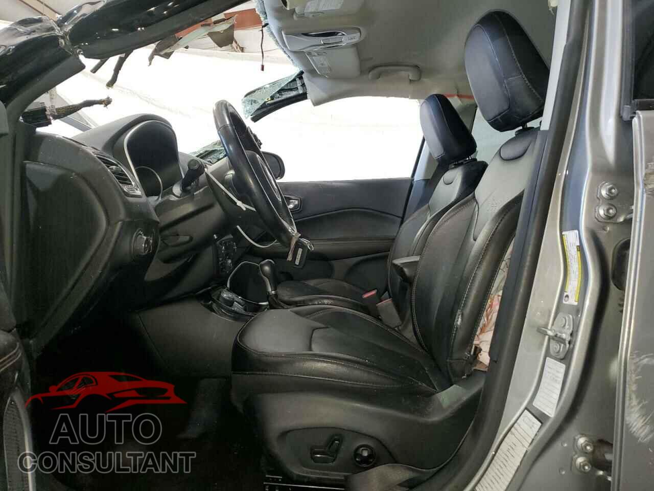 JEEP COMPASS 2020 - 3C4NJDCB8LT128081