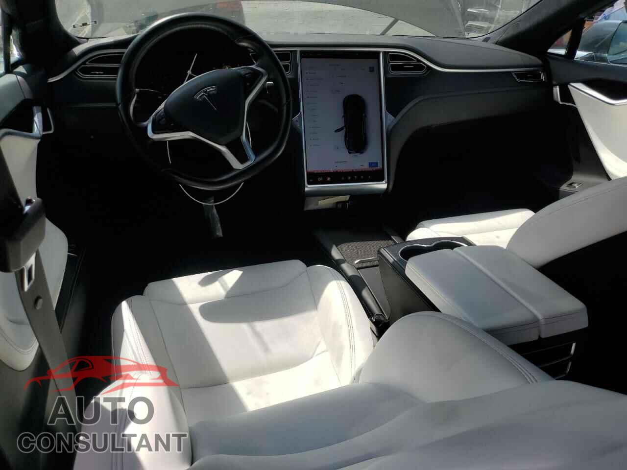 TESLA MODEL S 2018 - 5YJSA1E25JF247877