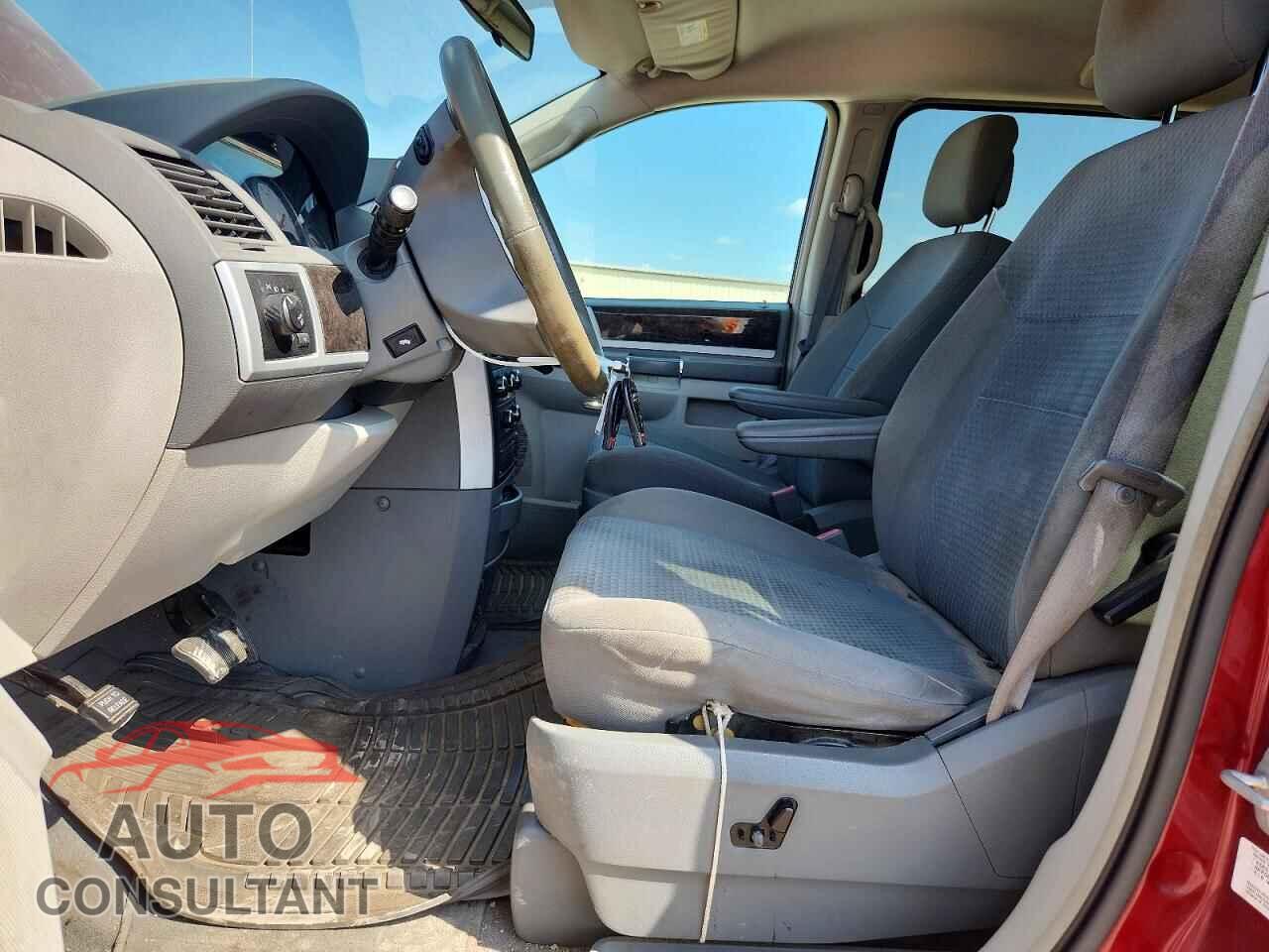 DODGE CARAVAN 2010 - 2D4RN5D1XAR411960