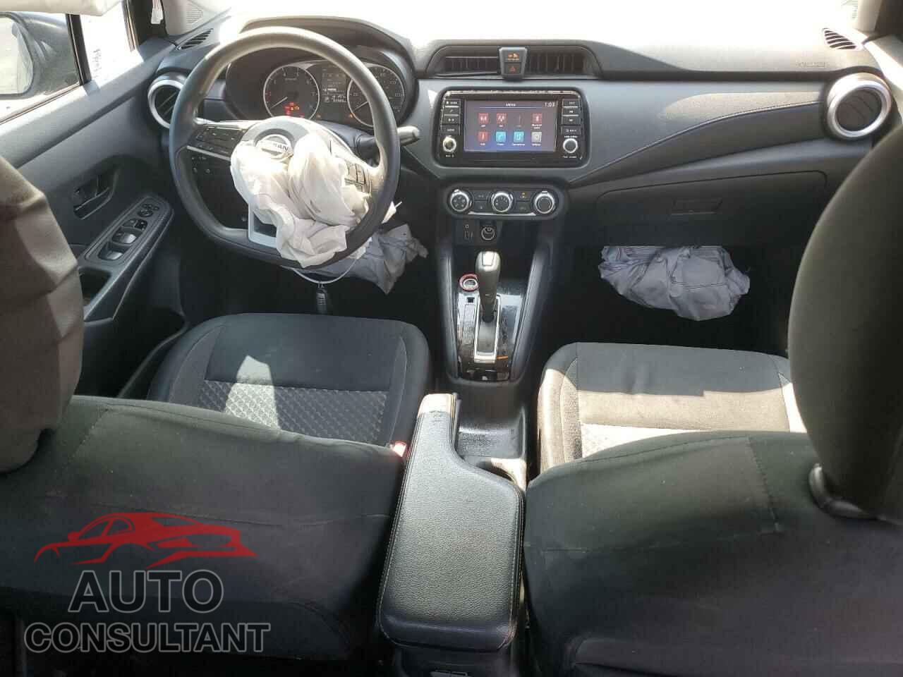 NISSAN VERSA 2020 - 3N1CN8DV0LL831513