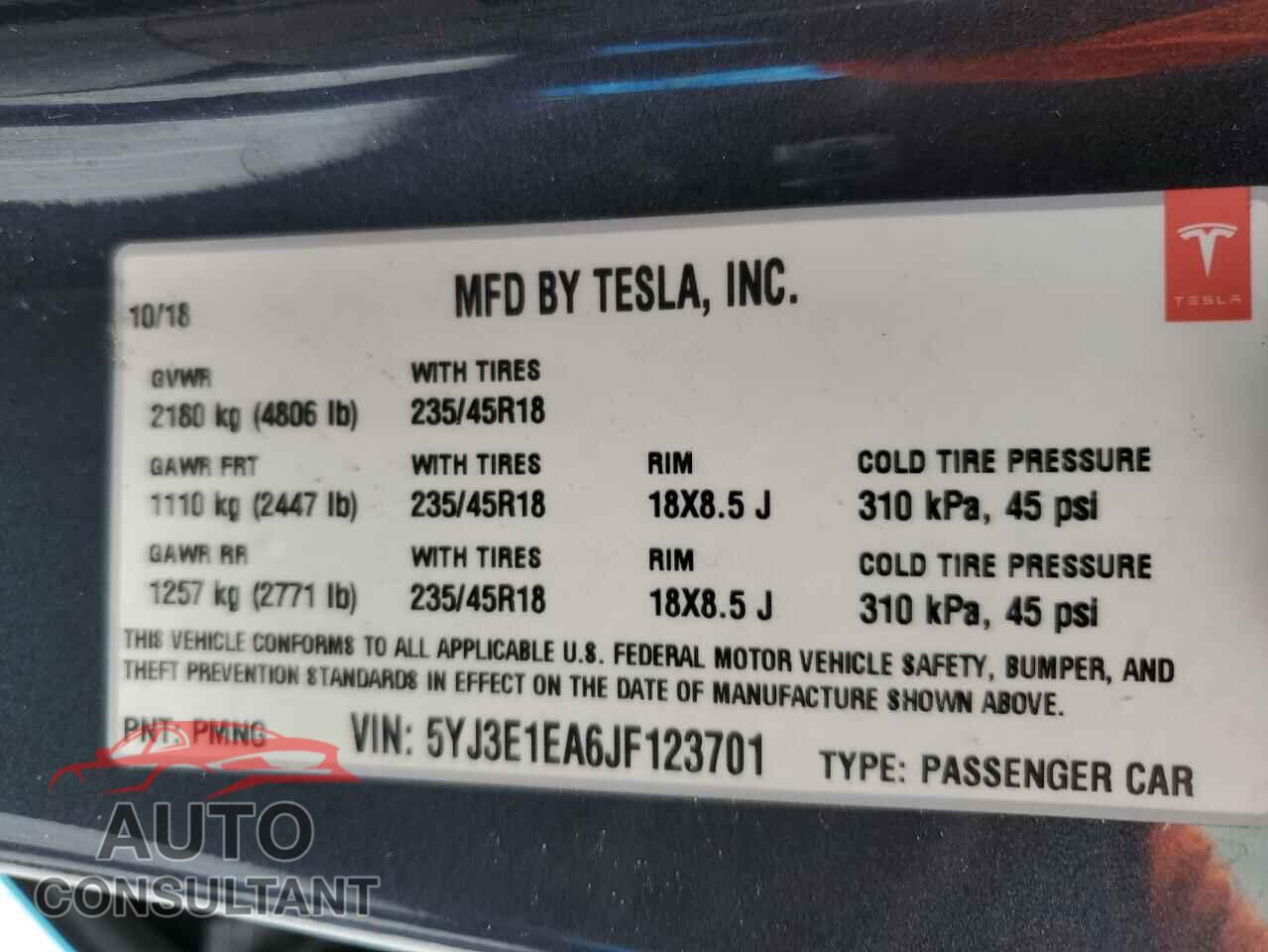 TESLA MODEL 3 2018 - 5YJ3E1EA6JF123701
