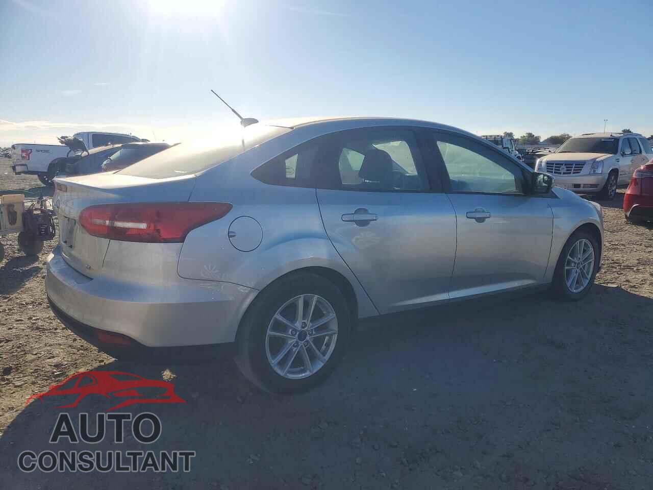 FORD FOCUS 2017 - 1FADP3F27HL296433