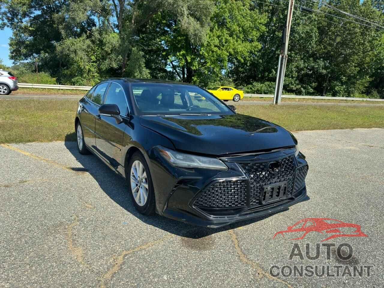 TOYOTA AVALON 2019 - 4T1BZ1FB7KU026969