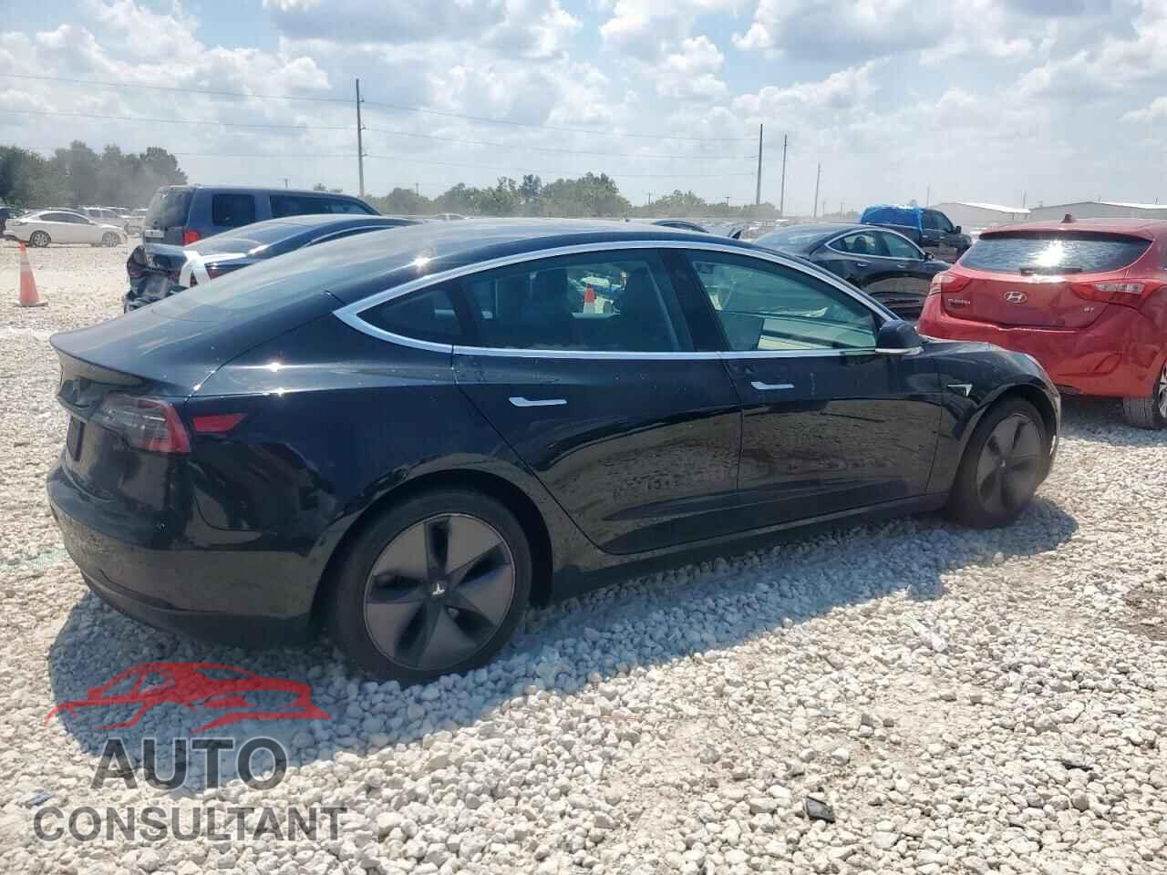 TESLA MODEL 3 2019 - 5YJ3E1EA9KF304373