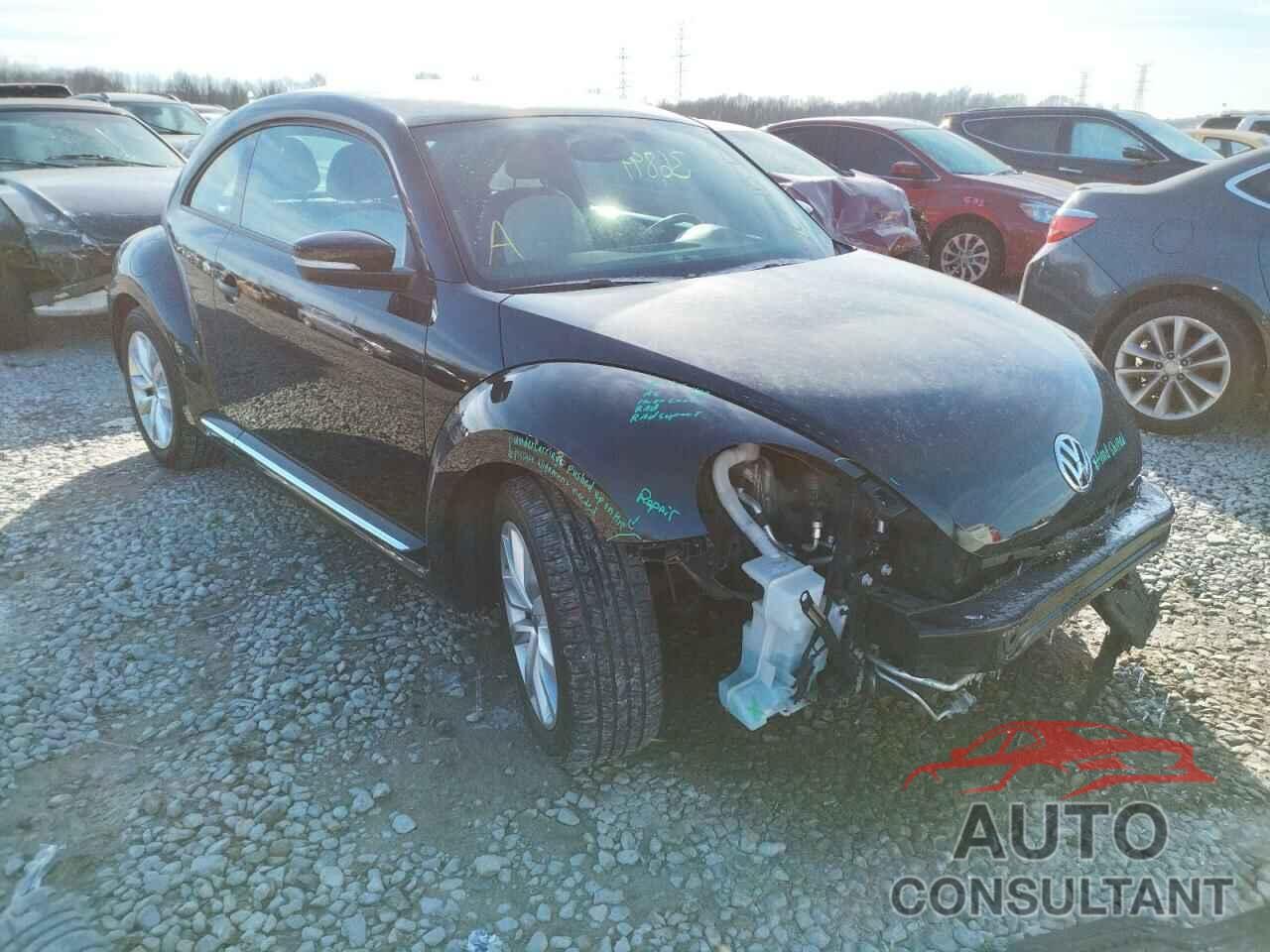 VOLKSWAGEN BEETLE 2017 - 3VWF17AT6HM629857