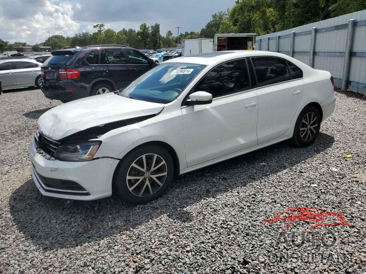 VOLKSWAGEN JETTA 2017 - 3VWDB7AJXHM266059