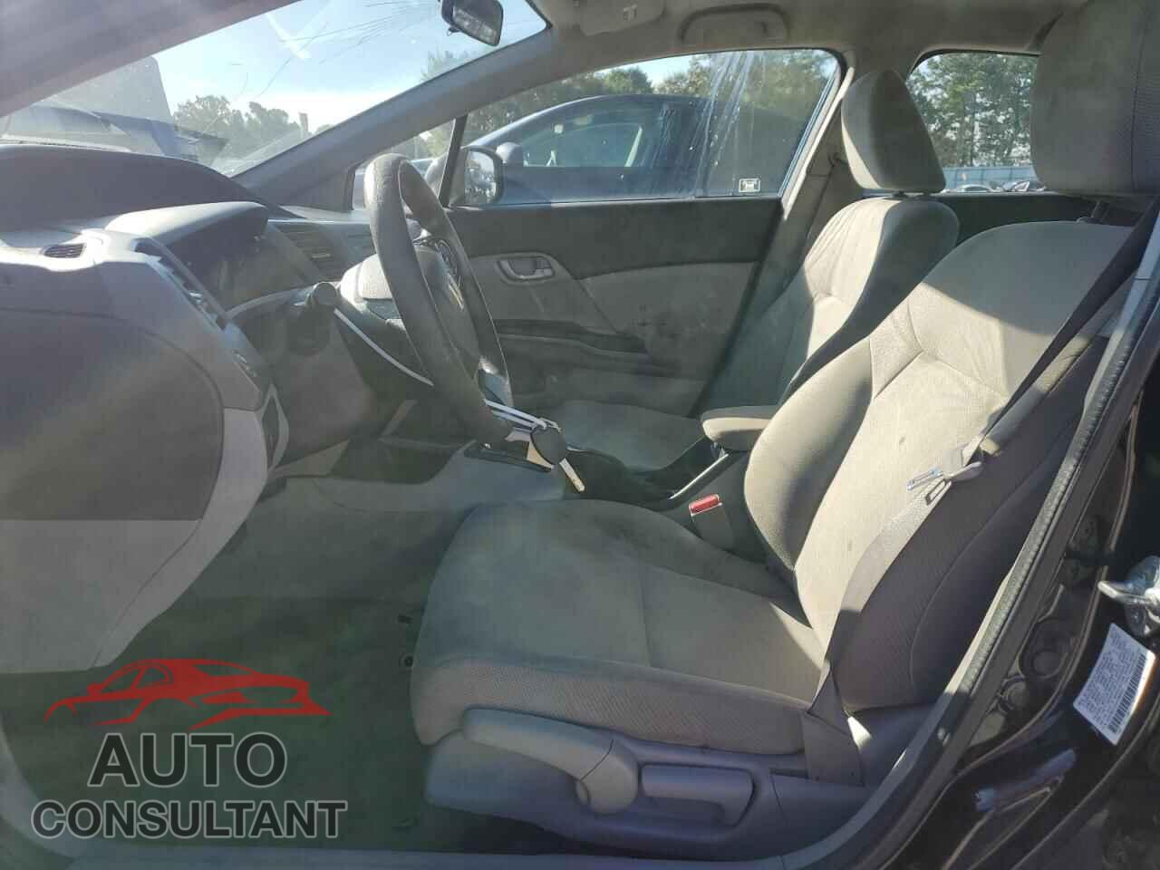 HONDA CIVIC 2012 - 2HGFB2F55CH566952