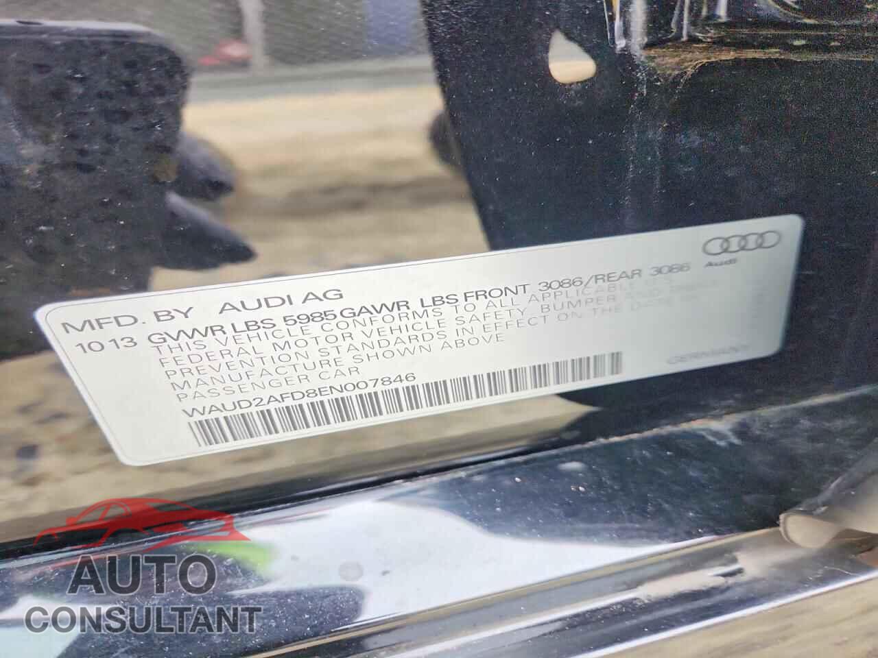 AUDI S8 2014 - WAUD2AFD8EN007846