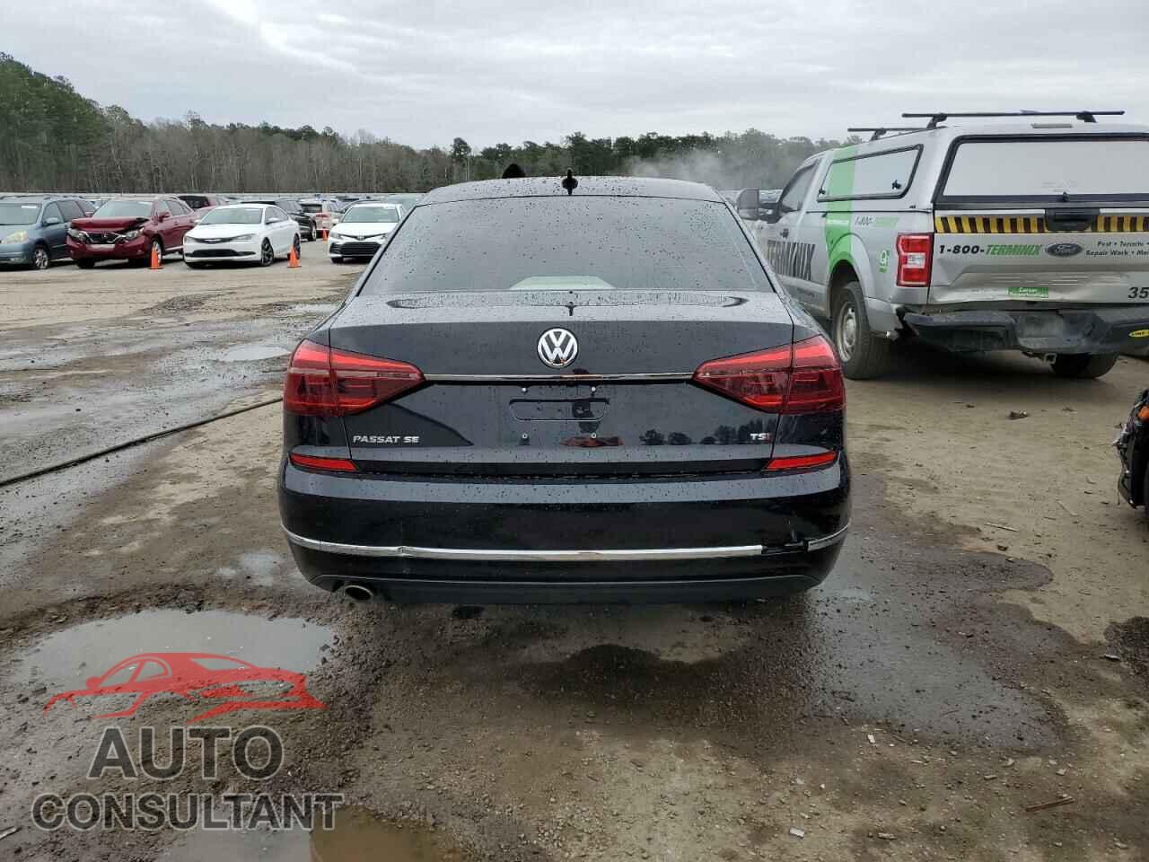 VOLKSWAGEN PASSAT 2018 - 1VWBA7A38JC003457