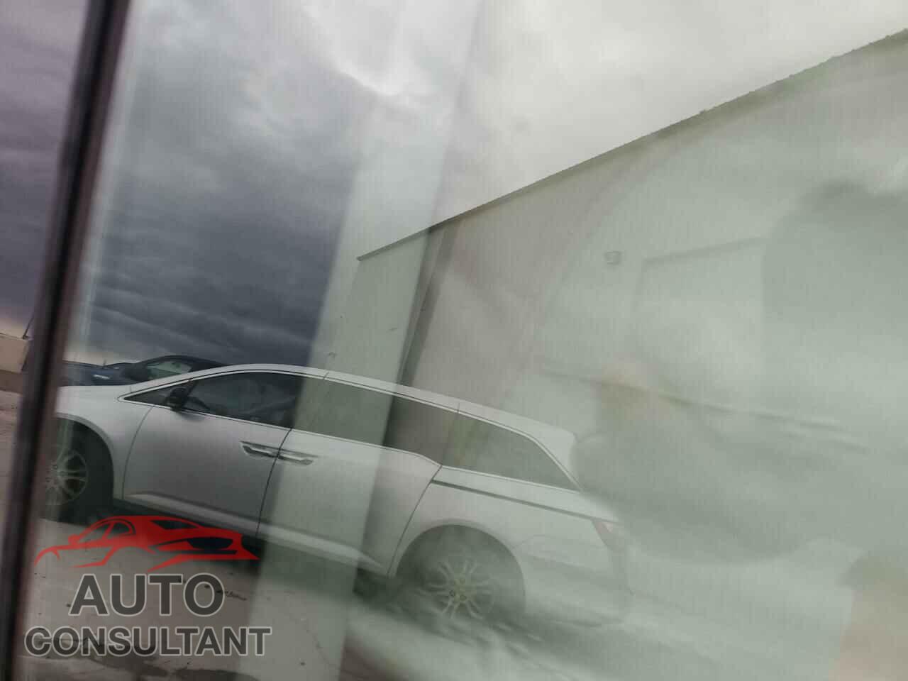 TESLA MODEL 3 2021 - 5YJ3E1EB3MF009314