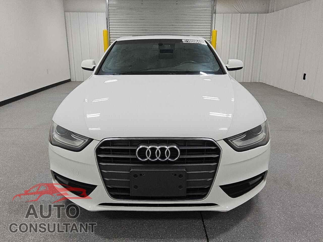 AUDI A4 2013 - WAUEFAFL6DA170324