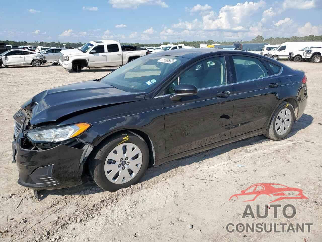 FORD FUSION 2019 - 3FA6P0G76KR282971