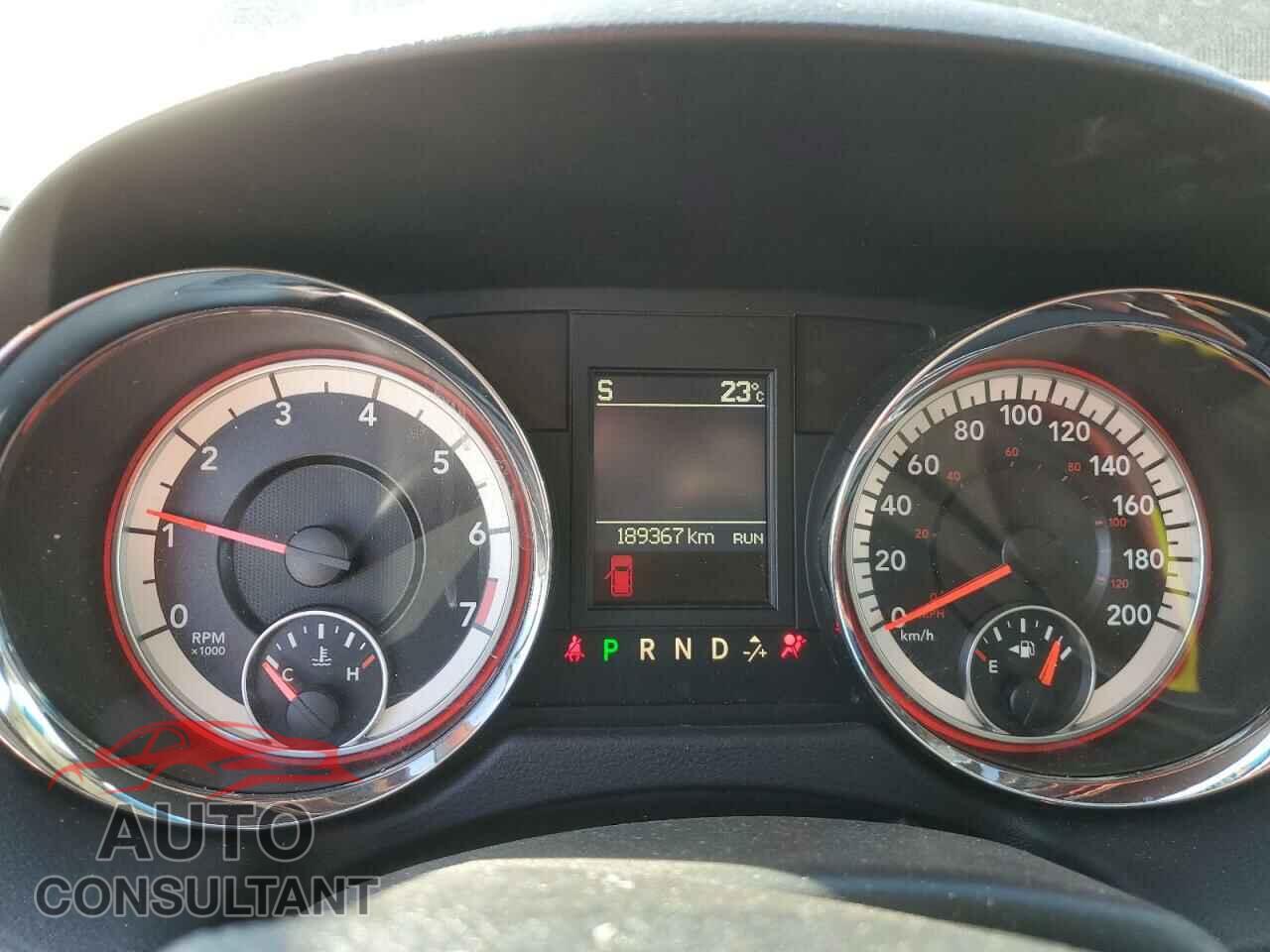DODGE CARAVAN 2017 - 2C4RDGDG4HR686413