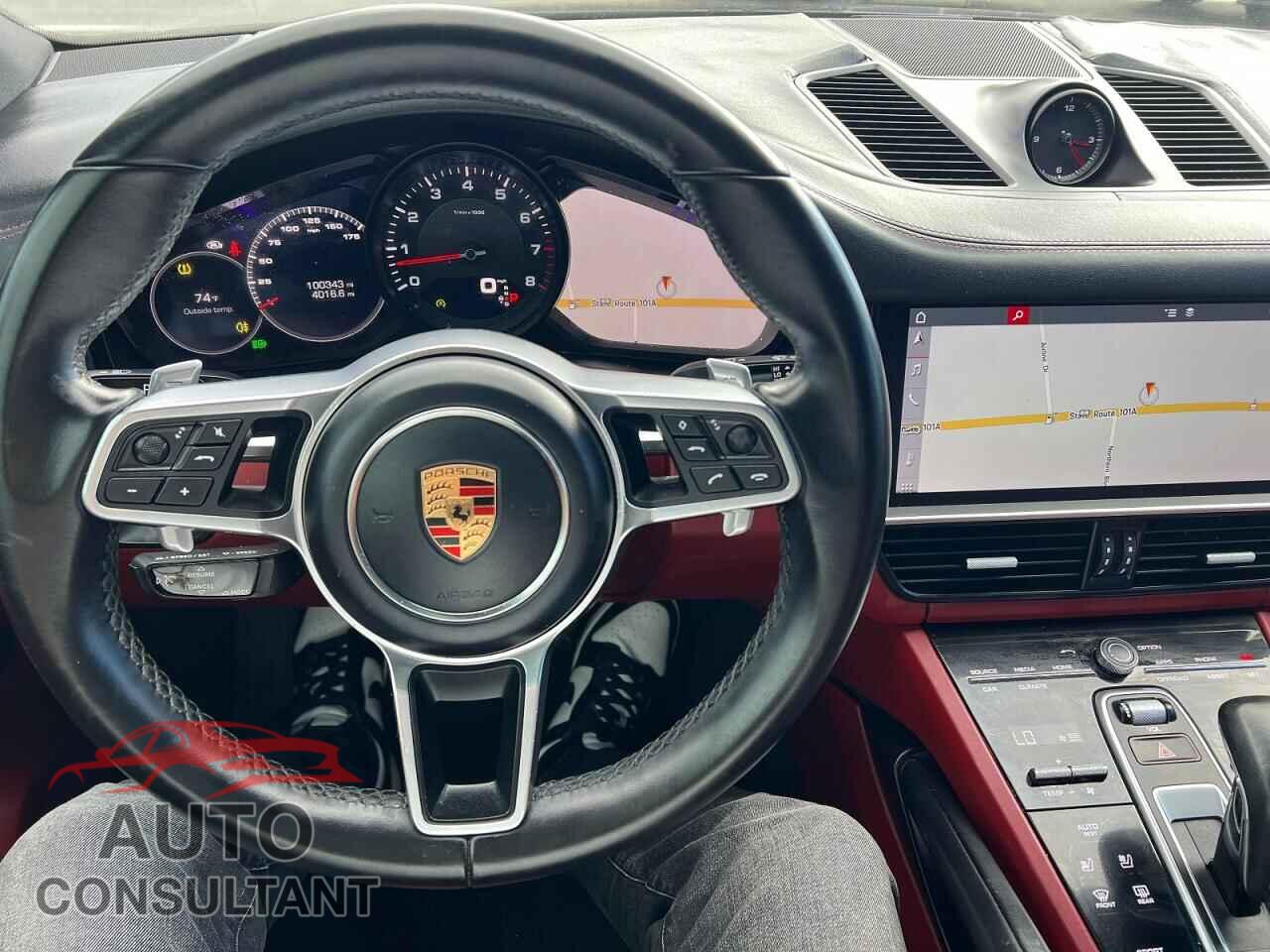 PORSCHE CAYENNE 2019 - WP1AA2AY2KDA16955
