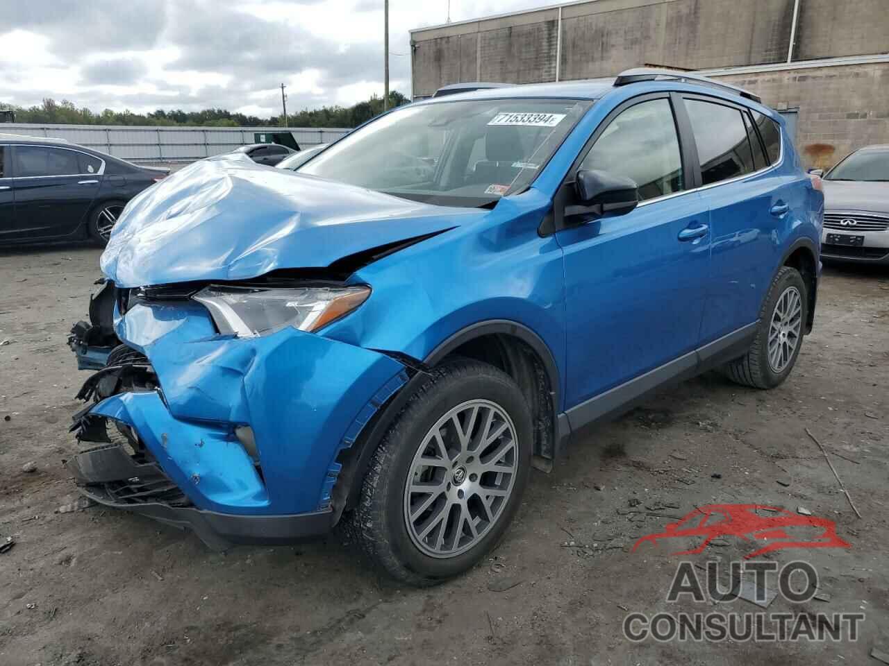 TOYOTA RAV4 2017 - JTMZFREV0HJ703067