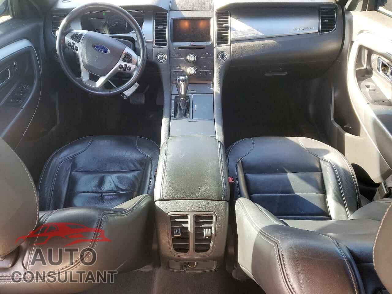 FORD TAURUS 2013 - 1FAHP2E82DG161638
