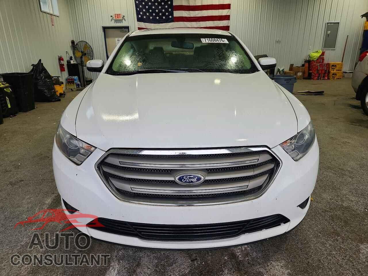 FORD TAURUS 2013 - 1FAHP2E80DG152159