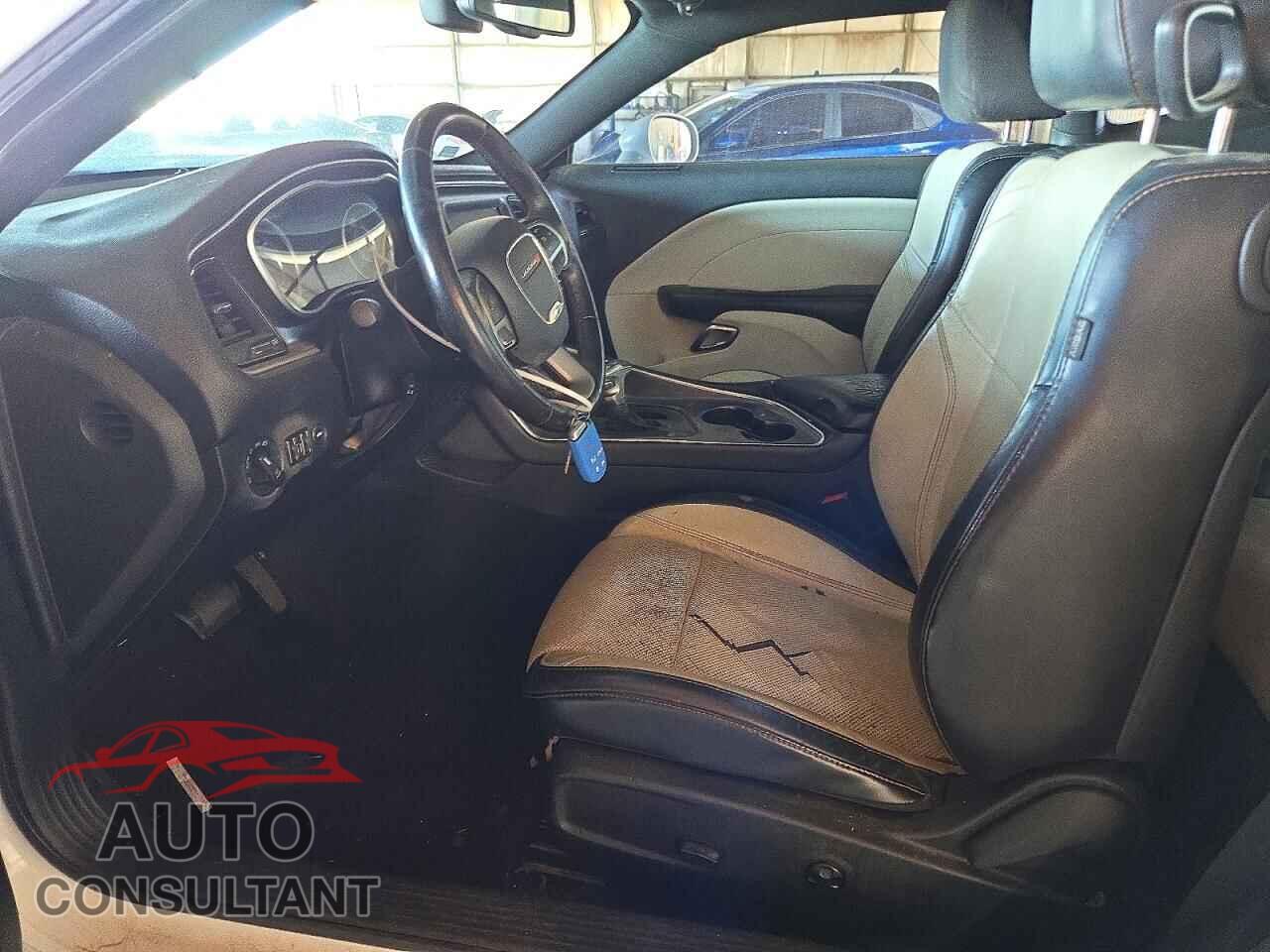 DODGE CHALLENGER 2015 - 2C3CDZBT2FH709051