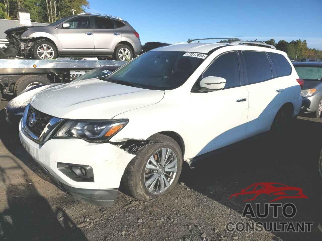 NISSAN PATHFINDER 2018 - 5N1DR2MM2JC613183