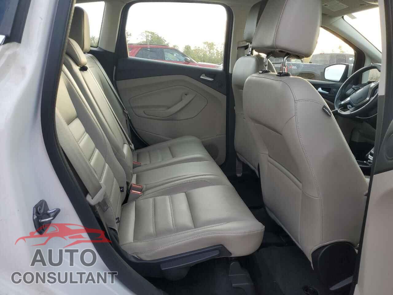 FORD CMAX 2017 - 1FADP5FU8HL106877