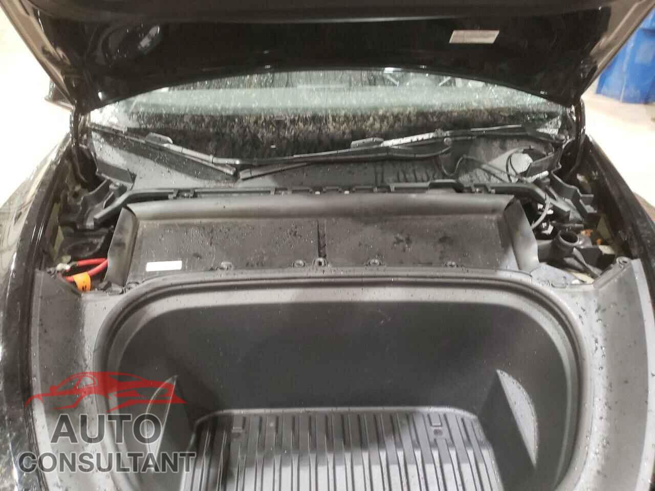 TESLA MODEL Y 2022 - 7SAYGDEE0NF379443