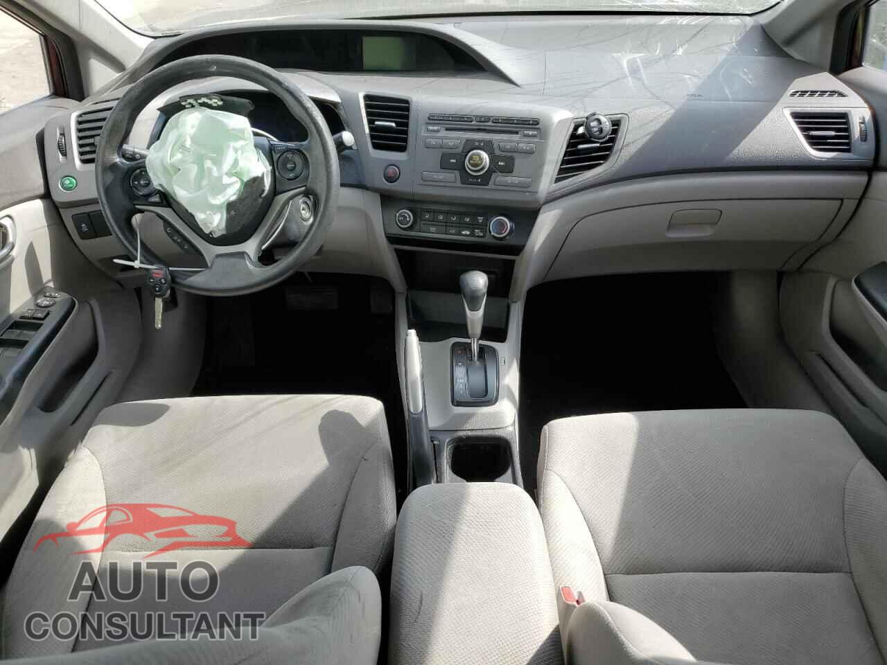 HONDA CIVIC 2012 - 2HGFB2F44CH027830