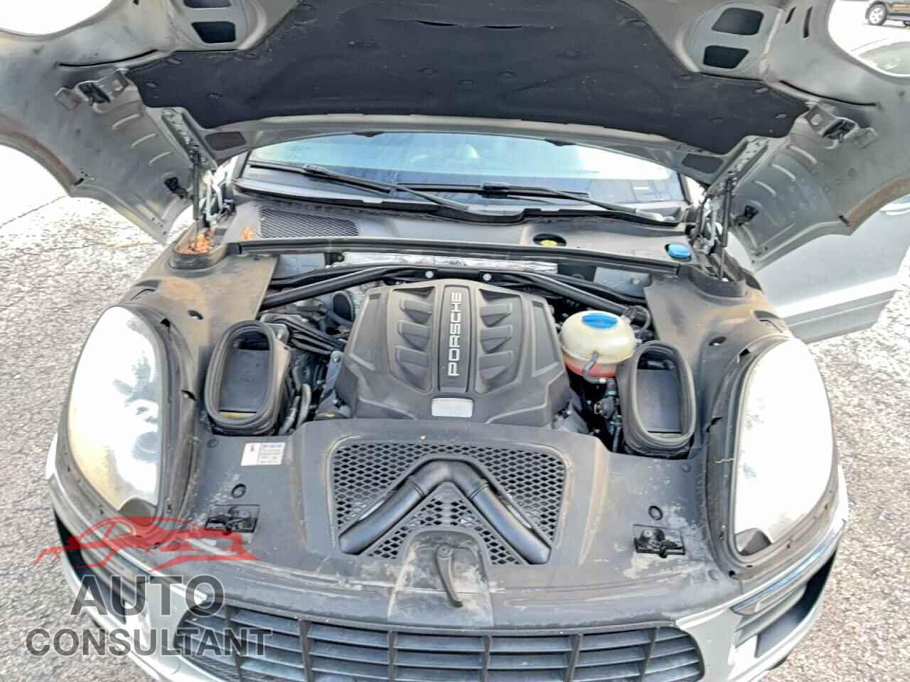 PORSCHE MACAN 2015 - WP1AB2A5XFLB68576